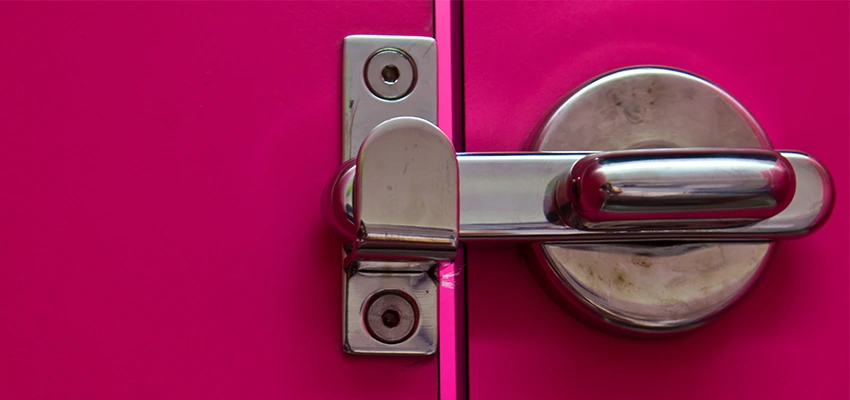 Childproof Gate Lock in Covina, California
