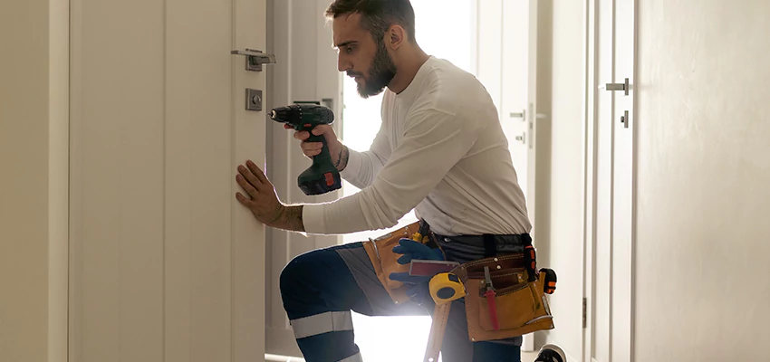 Mailbox Lock Installation Expert in Covina, California